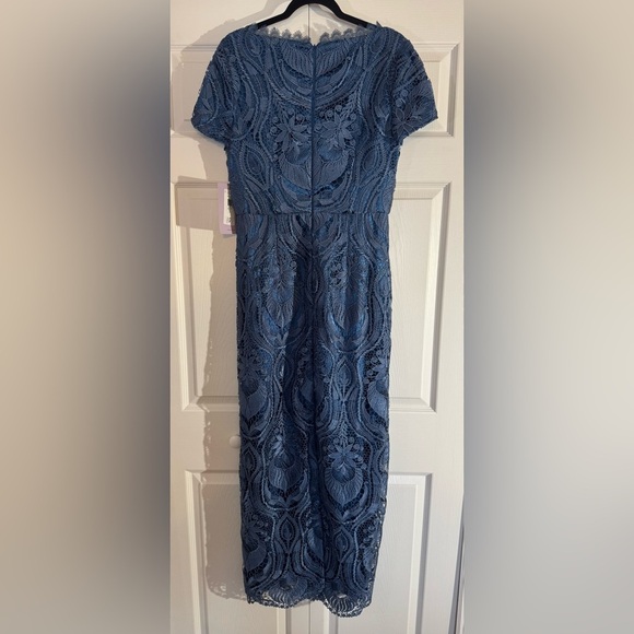 JS collections 867023 Scalloped Lace & Satin Gown Mineral Blue Mrsp $348 Size 10 - Picture 5 of 5